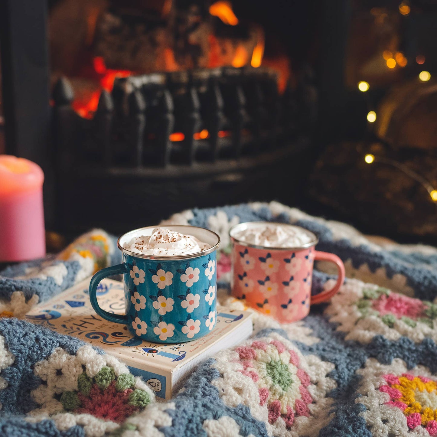 Enamel Retro Floral Print Mug