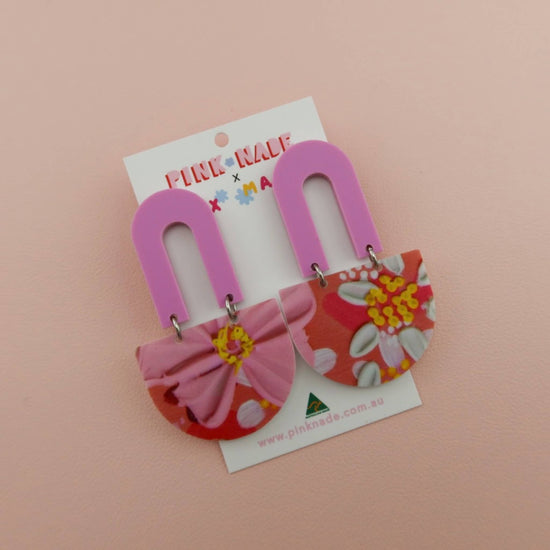 Shanice Poppy and Daisy Print Dangle Earrings