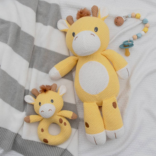 Noah the Giraffe Knitted Toy