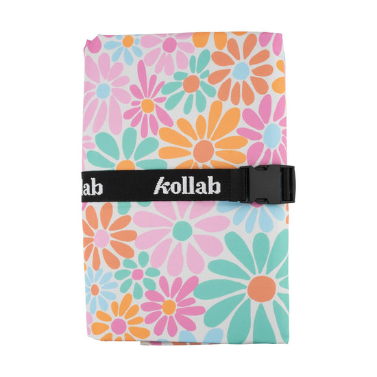 Medium Mat Pastel Daisy