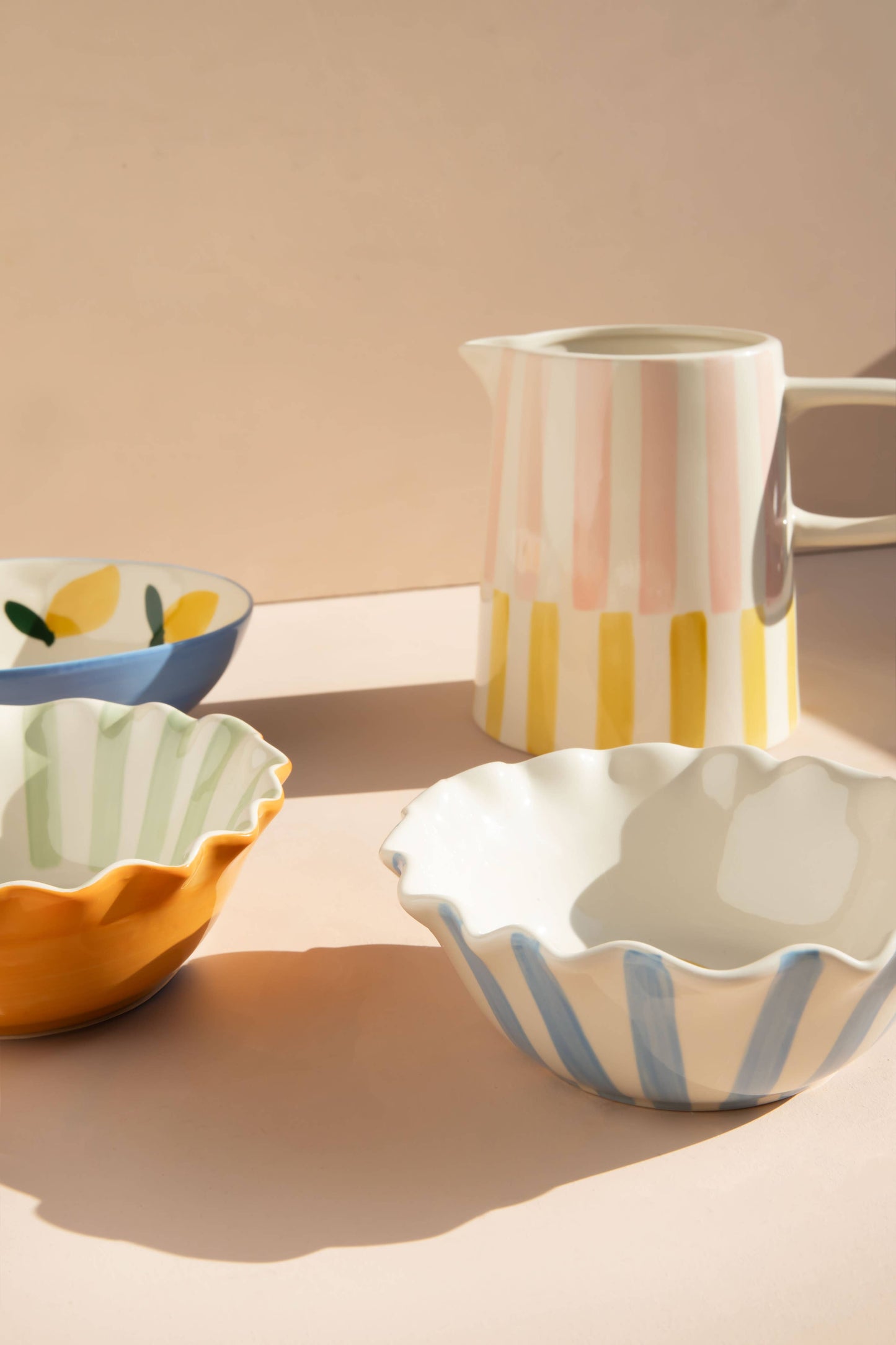 Blue Outside Stripe/Lemon Motif Frilly Bowl